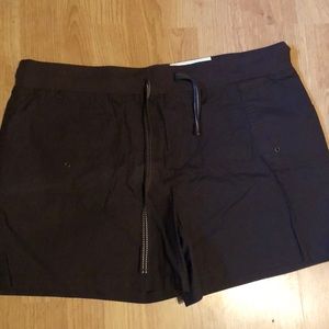 Brown Shorts with Drawstring Size XL